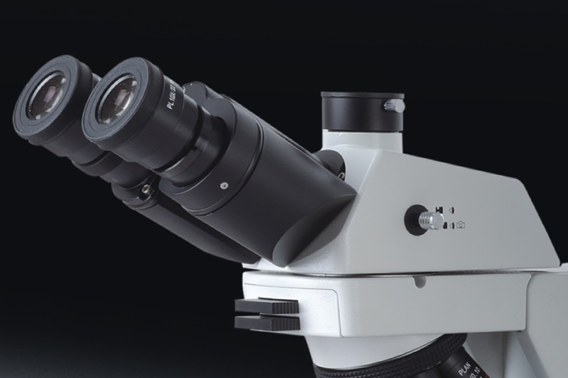 CS-U7000